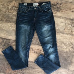 Lucky Brand Skinny Medium Wash Jeans - Size 26